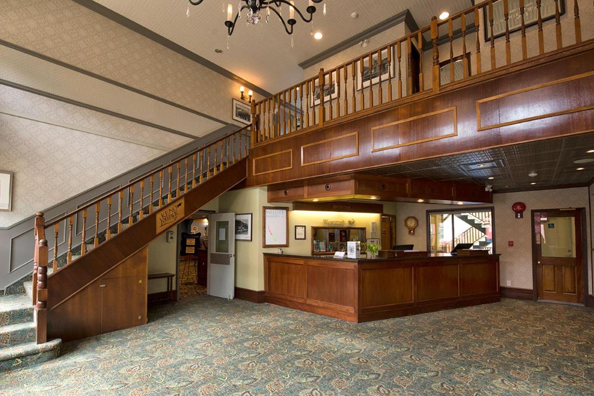 Westmark Inn Dawson City Exterior foto
